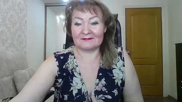 Snapshot of Victoria_secrets_ chatting on 02-12-25, 08:49 Victoria secrets  online show from 02-12-25, 08:49