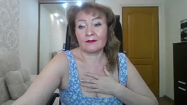 Snapshot of Victoria_secrets_ chatting on 02-13-25, 07:03 Victoria secrets  online show from 02-13-25, 07:03