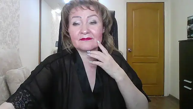 Snapshot of Victoria_secrets_ chatting on 02-13-25, 01:15 Victoria secrets  online show from 02-13-25, 01:15