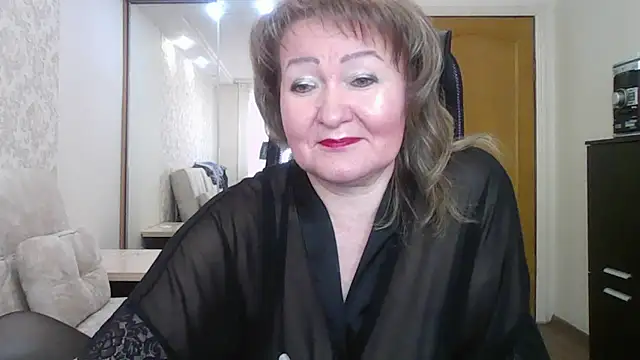 Snapshot of Victoria_secrets_ chatting on 02-15-25, 08:54 Victoria secrets  online show from 02-15-25, 08:54