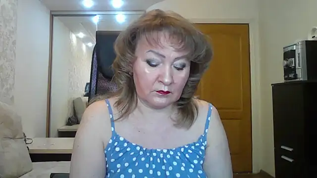 Snapshot of Victoria_secrets_ chatting on 02-21-25, 06:29 Victoria secrets  online show from 02-21-25, 06:29