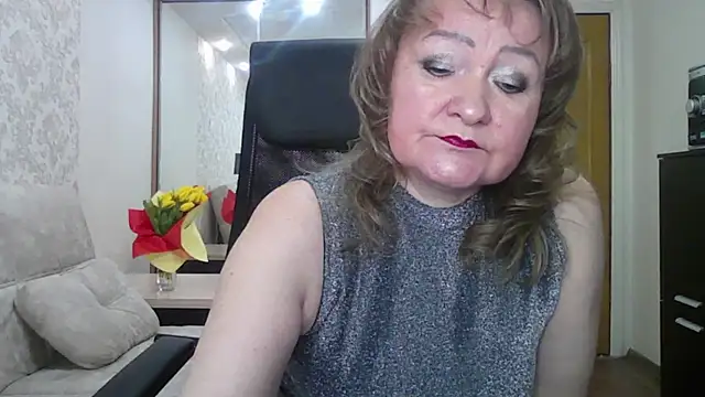 Snapshot of Victoria_secrets_ chatting on 03-20-25, 02:53 Victoria secrets  online show from 03-20-25, 02:53