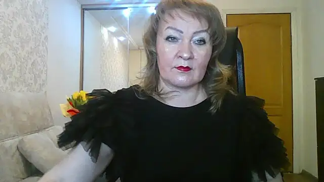 Snapshot of Victoria_secrets_ chatting on 03-22-25, 04:04 Victoria secrets  online show from 03-22-25, 04:04