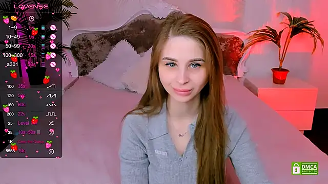 Snapshot of EvaRodi chatting on 03-09-25, 11:14 EvaRodi online show from 03-09-25, 11:14