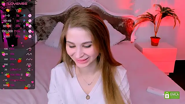 Snapshot of EvaRodi chatting on 03-14-25, 11:11 EvaRodi online show from 03-14-25, 11:11