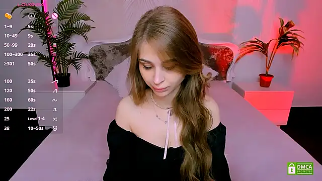 Snapshot of EvaRodi chatting on 09-16-25, 09:05 EvaRodi online show from 09-16-25, 09:05