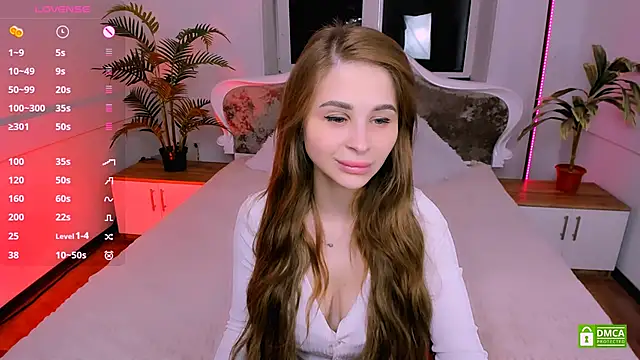 Snapshot of EvaRodi chatting on 10-24-25, 09:00 EvaRodi online show from 10-24-25, 09:00