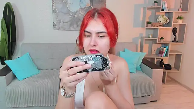 Snapshot of GabriellaMays chatting on 10-12-25, 05:17 GabriellaMays online show from 10-12-25, 05:17