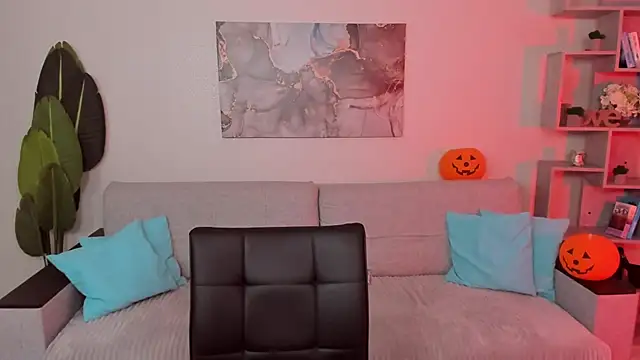 GabriellaMays online show from 11-07-25, 05:07