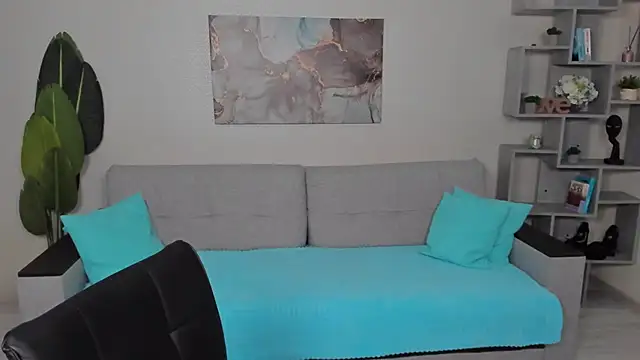 GabriellaMays online show from 12-04-25, 05:06