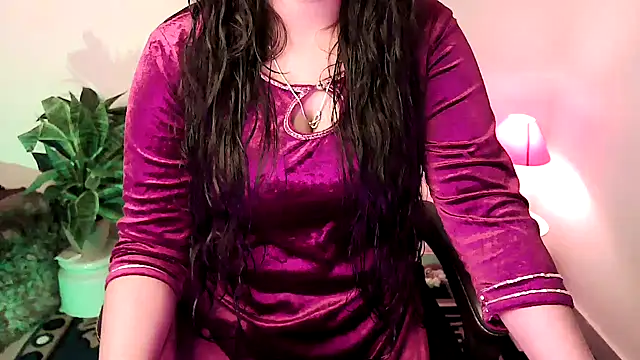 megancatluna online show from 12-22-25, 04:53