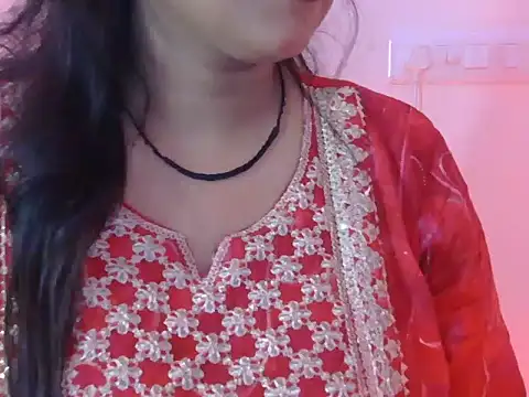 Snapshot of Cute_anamikasingh chatting on 10-15-25, 06:19 Cute anamikasingh online show from 10-15-25, 06:19