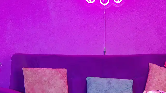 Arii moon online show from 10-03-25, 07:44