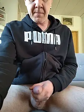 Teemu online show from 05-30-26, 03:58