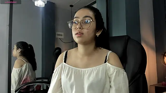 lucelly 15 online show from 02-01-26, 11:53