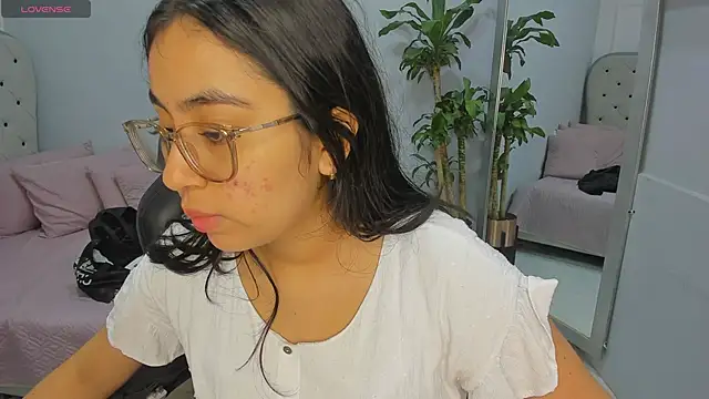 lucelly 15 online show from 02-26-26, 11:42