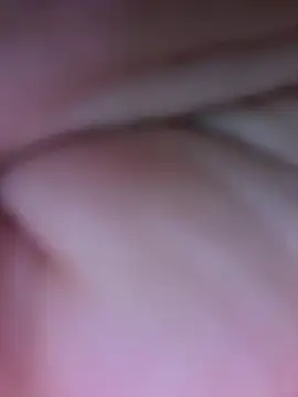 Snapshot of -Amora chatting on 01-12-26, 12:21 -Amora online show from 01-12-26, 12:21