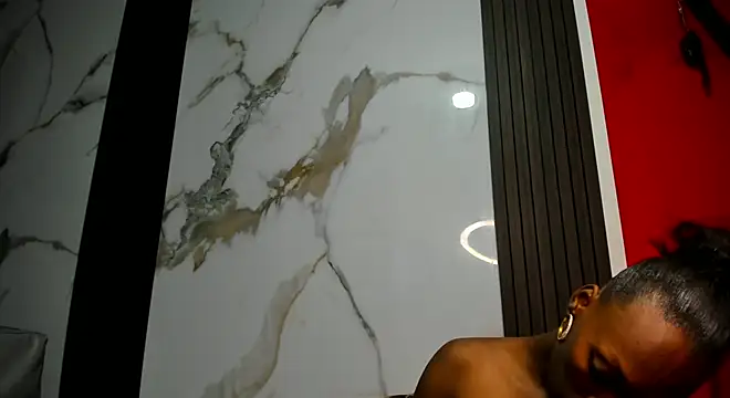 Snapshot of ebony_valentina chatting on 11-06-25, 01:50 ebony valentina online show from 11-06-25, 01:50