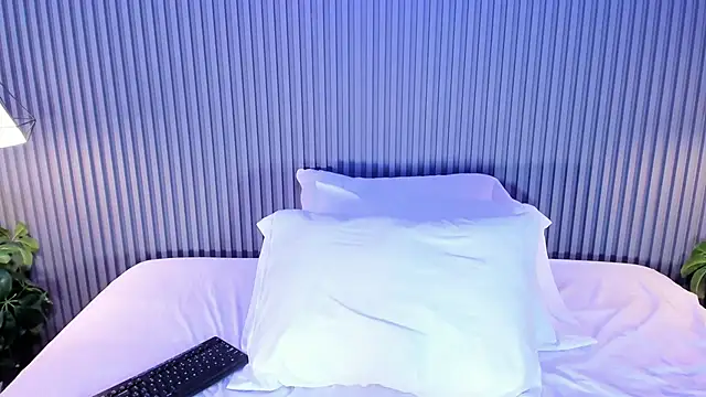 Snapshot of GabyFosterr chatting on 09-23-25, 11:19 GabyFosterr online show from 09-23-25, 11:19