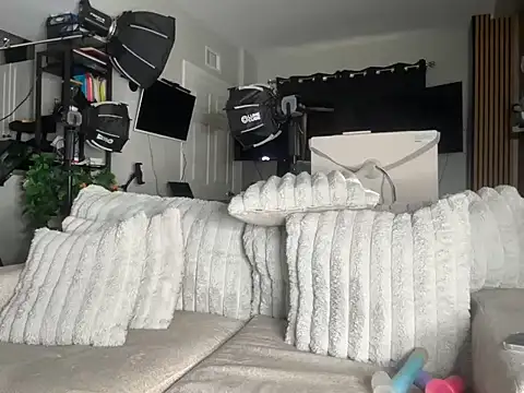 meggsworld online show from 11-27-25, 12:51