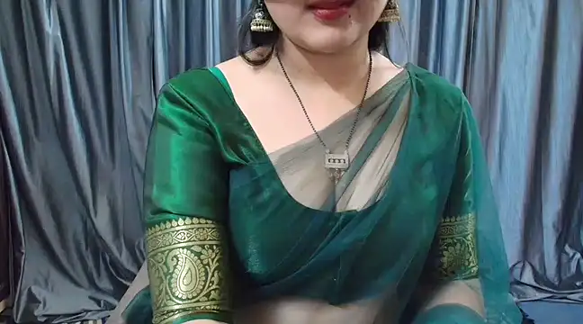 Snapshot of goldiwets chatting on 03-02-25, 05:58 goldiwets online show from 03-02-25, 05:58