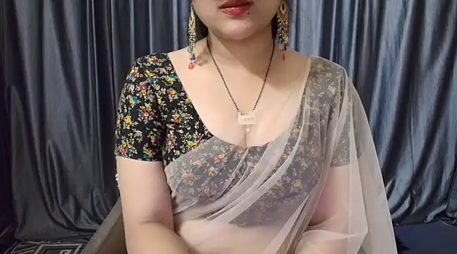 Snapshot of goldiwets chatting on 03-03-25, 07:21 goldiwets online show from 03-03-25, 07:21