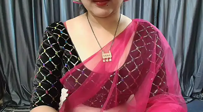 Snapshot of goldiwets chatting on 03-05-25, 04:02 goldiwets online show from 03-05-25, 04:02