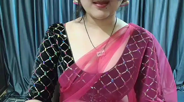 Snapshot of goldiwets chatting on 03-05-25, 02:12 goldiwets online show from 03-05-25, 02:12