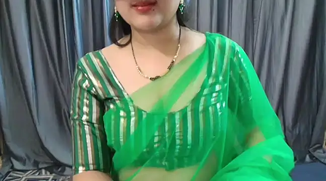 Snapshot of goldiwets chatting on 03-19-25, 10:11 goldiwets online show from 03-19-25, 10:11