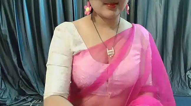 Snapshot of goldiwets chatting on 03-20-25, 03:14 goldiwets online show from 03-20-25, 03:14