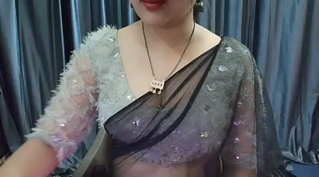 Snapshot of goldiwets chatting on 03-22-25, 06:36 goldiwets online show from 03-22-25, 06:36