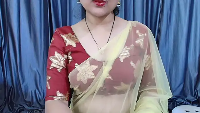 Snapshot of goldiwets chatting on 12-04-25, 06:23 goldiwets online show from 12-04-25, 06:23