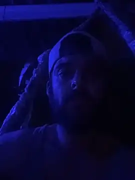 Snapshot of Duhon2317 chatting on 04-01-26, 08:37 Duhon2317 online show from 04-01-26, 08:37