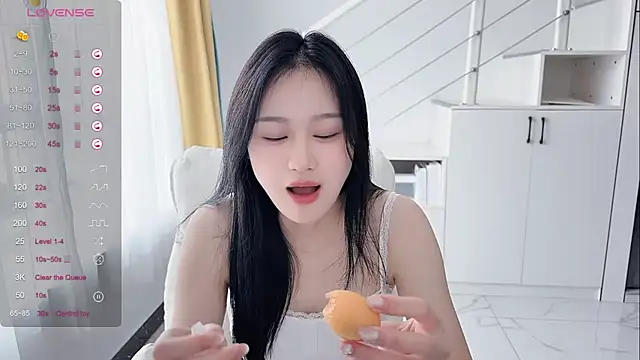 Snapshot of Cassie-20 chatting on 03-15-25, 03:18 Cassie-20 online show from 03-15-25, 03:18