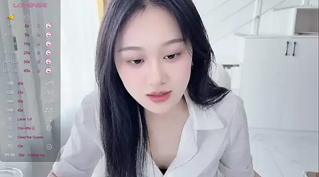 Snapshot of Cassie-20 chatting on 03-21-25, 02:18 Cassie-20 online show from 03-21-25, 02:18