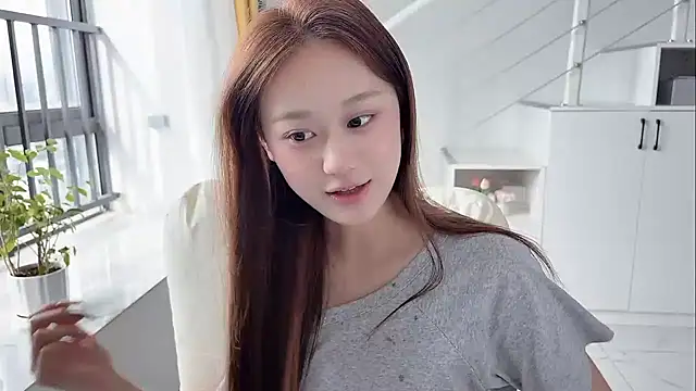 Snapshot of Cassie-20 chatting on 10-06-25, 01:14 Cassie-20 online show from 10-06-25, 01:14