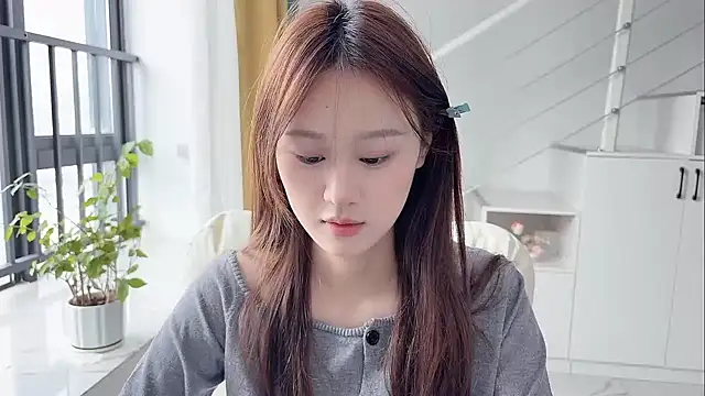 Snapshot of Cassie-20 chatting on 11-13-25, 02:10 Cassie-20 online show from 11-13-25, 02:10