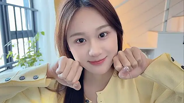 Snapshot of Cassie-20 chatting on 11-29-25, 02:03 Cassie-20 online show from 11-29-25, 02:03