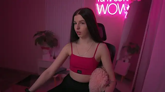 Snapshot of VictoriaPass chatting on 02-17-25, 08:30 VictoriaPass online show from 02-17-25, 08:30