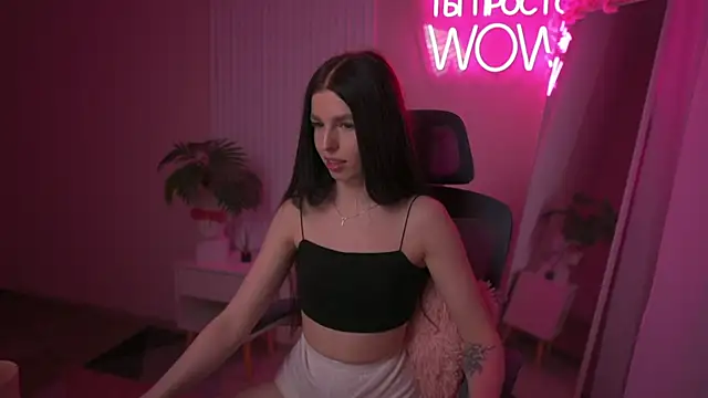 Snapshot of VictoriaPass chatting on 02-19-25, 11:38 VictoriaPass online show from 02-19-25, 11:38