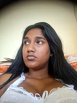 indianpink lips online show from 11-22-25, 10:58