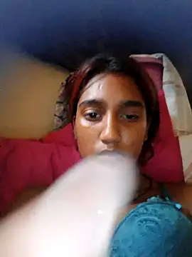 indianpink lips online show from 02-15-26, 03:53