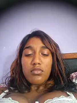 indianpink lips online show from 04-24-26, 12:40