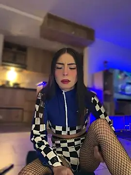 candycami19 online show from 10-16-25, 04:46