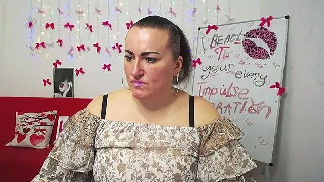 DianaMGG online show from 03-26-26, 06:30