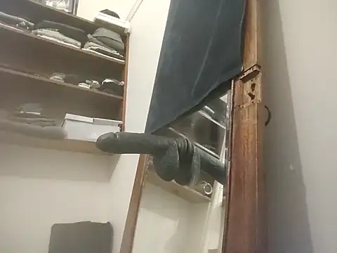 Snapshot of MystiqueRider chatting on 03-14-25, 08:10 MystiqueRider online show from 03-14-25, 08:10