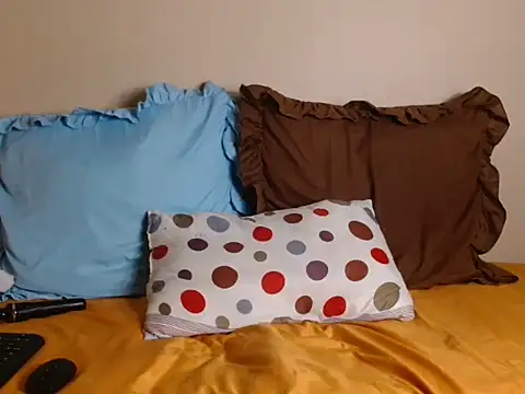 Snapshot of Karishma99_ chatting on 03-11-25, 07:25 Karishma99  online show from 03-11-25, 07:25