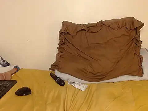 Snapshot of Karishma99_ chatting on 10-09-25, 11:14 Karishma99  online show from 10-09-25, 11:14