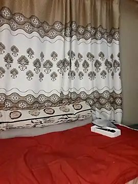 Karishma99  online show from 07-28-26, 06:53