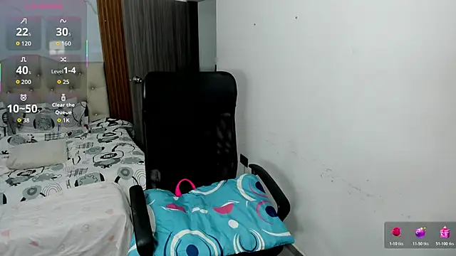 ZahraRose online show from 04-22-26, 10:55